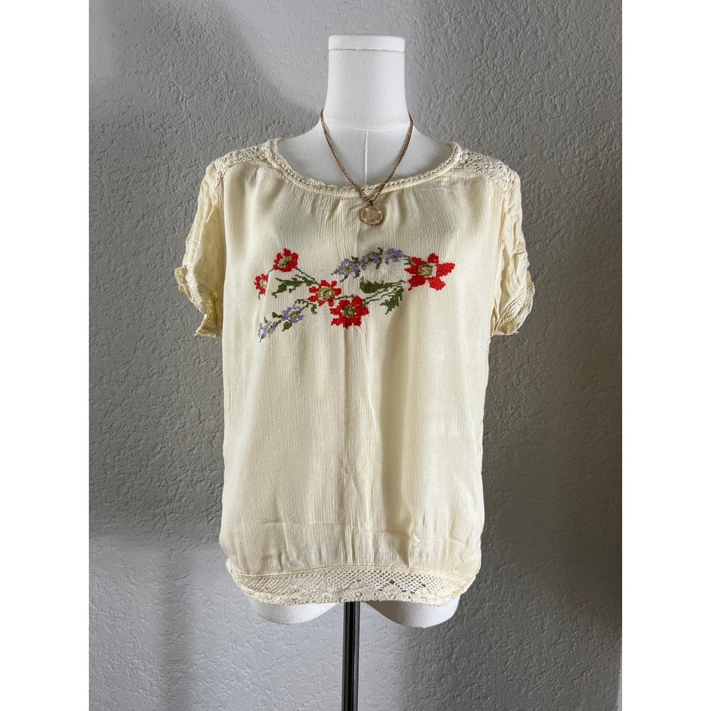 Free People Butter Yellow Embroidered Crochet Lace Floral Peasant Top Fall Chic